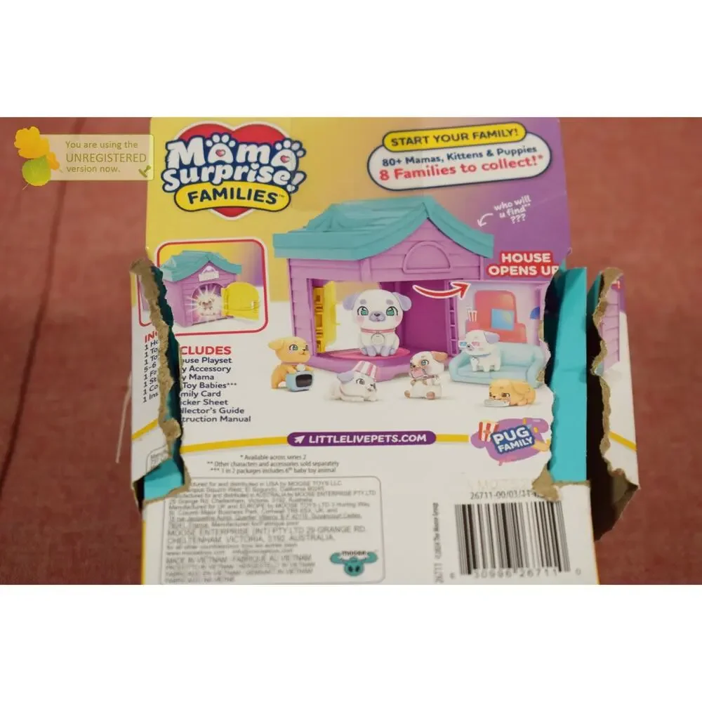 Little Live Pets Mama House Surprise Families S2 Playset Pug Family
